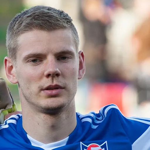 Portrait of Ari Jónsson