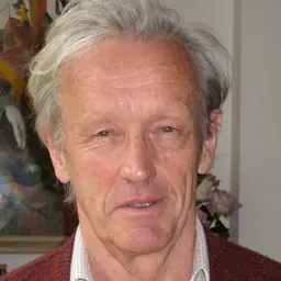 Portrait of Colin Thubron