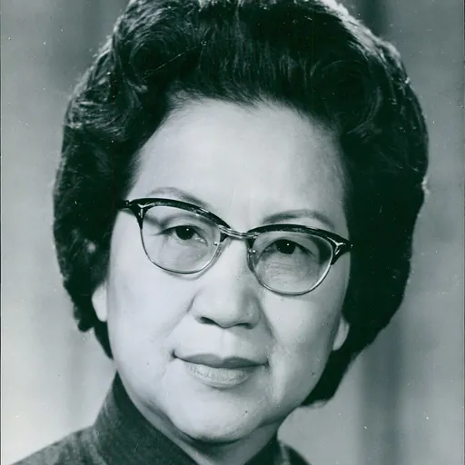 Portrait of Ellen Li