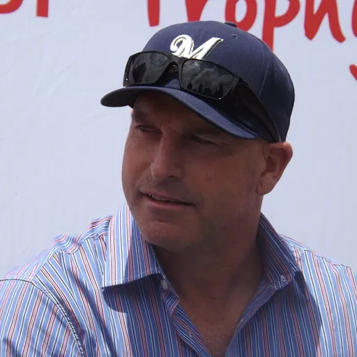 Portrait of Andy Harper
