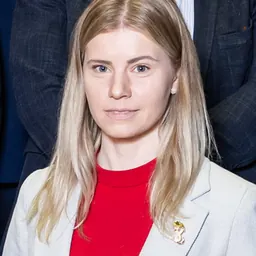 Portrait of Jenna Simula
