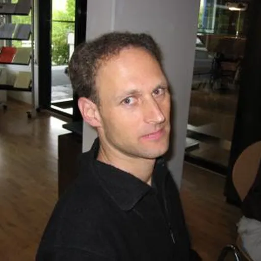 Portrait of Bruce Kleiner