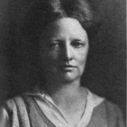 Portrait of Kristine Mann