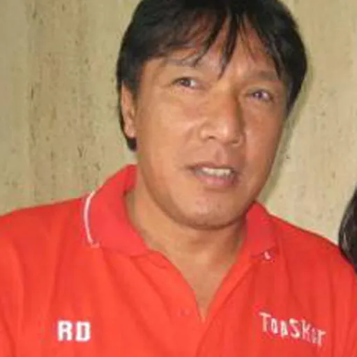 Portrait of Robby Darwis