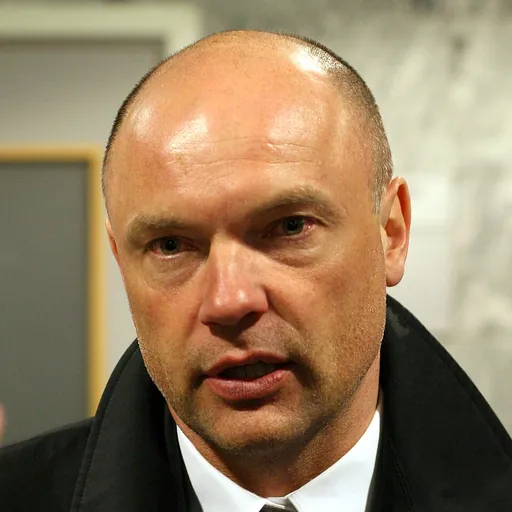 Portrait of Uwe Rösler