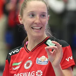 Portrait of Amber Rolfzen