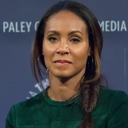 Portrait of Jada Pinkett Smith