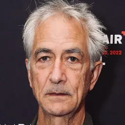 Portrait of David Strathairn