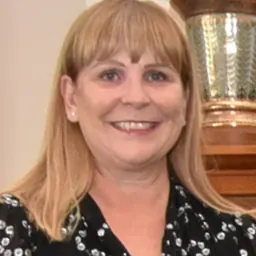 Portrait of Julie Chapman