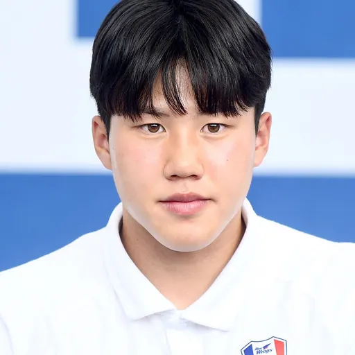 Portrait of Kim Ju-chan