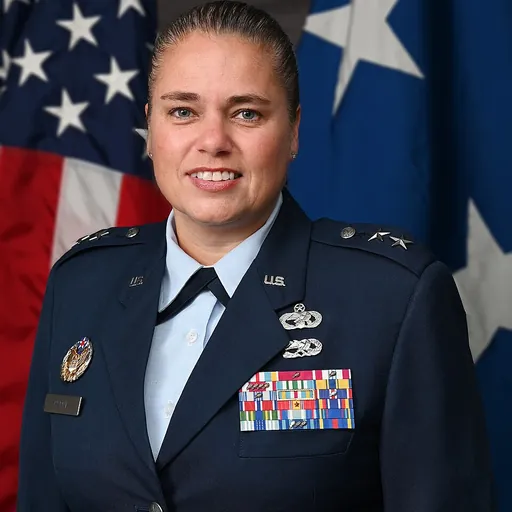 Portrait of Linda Hurry