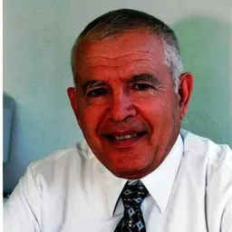 Portrait of Moshe Garsiel