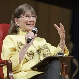Portrait of Nikki Silva
