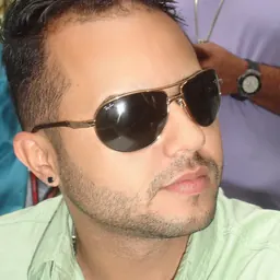 Portrait of Tony Dize