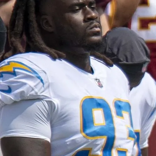 Portrait of Justin Jones