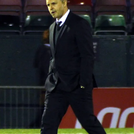 Portrait of Paul Rowley