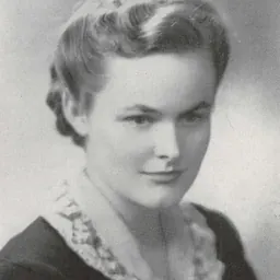 Portrait of Damjana Bratuž