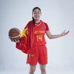 Portrait of Kaylynne Truong