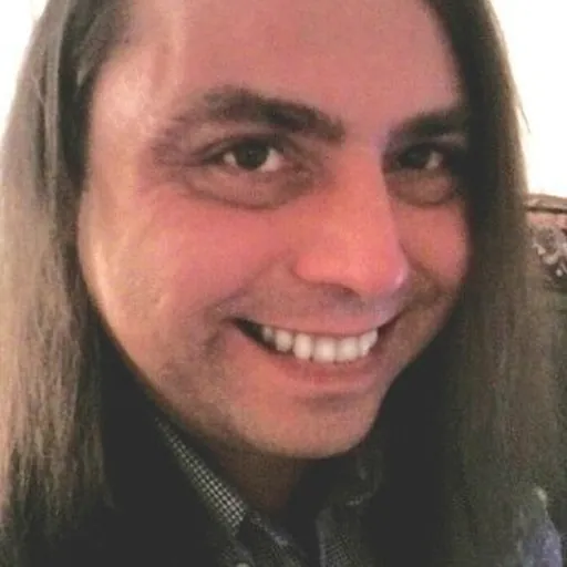 Portrait of Tim Aymar