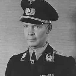 Portrait of Erich Hampe