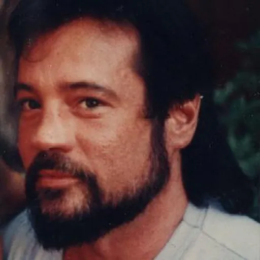 Portrait of Steve Hardin