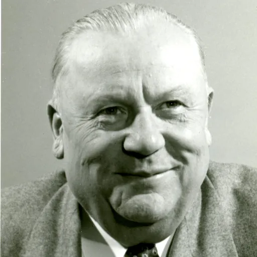 Portrait of Roscoe Bonisteel