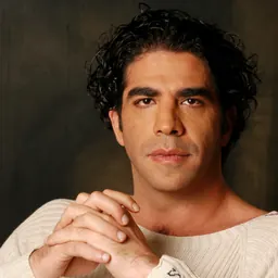 Portrait of Jorge Kahwagi