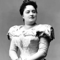 Portrait of Andrea Avelina Carrera