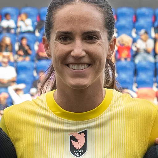 Portrait of Hannah Seabert