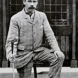 Portrait of Douglas Rolland