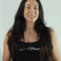 Portrait of Jessica Penne