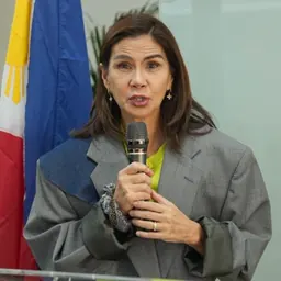 Portrait of Dyan Castillejo