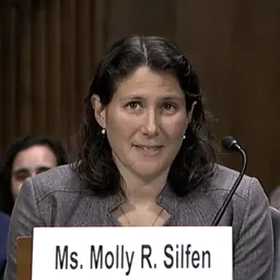Portrait of Molly Silfen
