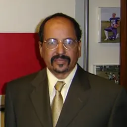 Portrait of Mohamed Abdelaziz