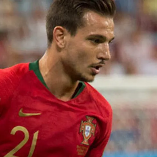 Portrait of Cédric Soares