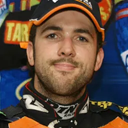 Portrait of Scott Nicholls