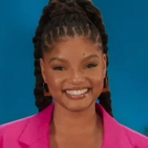 Portrait of Halle Bailey