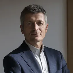 Portrait of Michael Obert