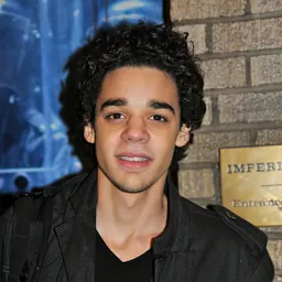 Portrait of David Alvarez