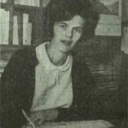 Portrait of Alison Harcourt