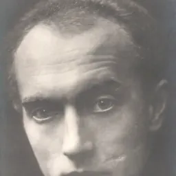 Portrait of Paul Mederow