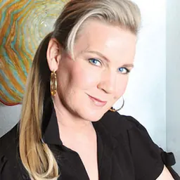 Portrait of Tomima Edmark