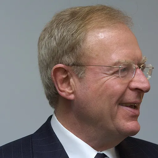Portrait of Jim Peterson