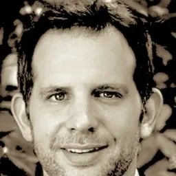 Portrait of Robb LaKritz