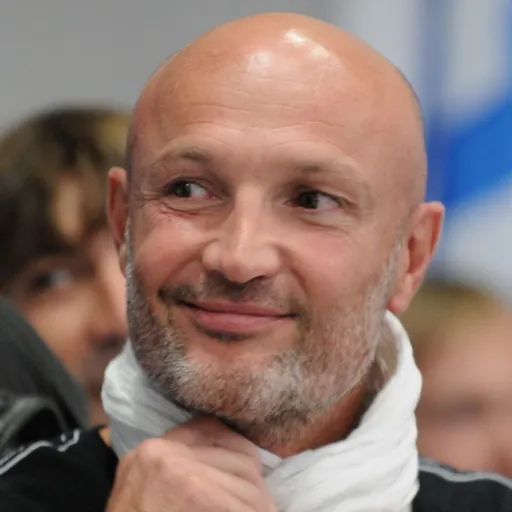 Portrait of Frank Leboeuf