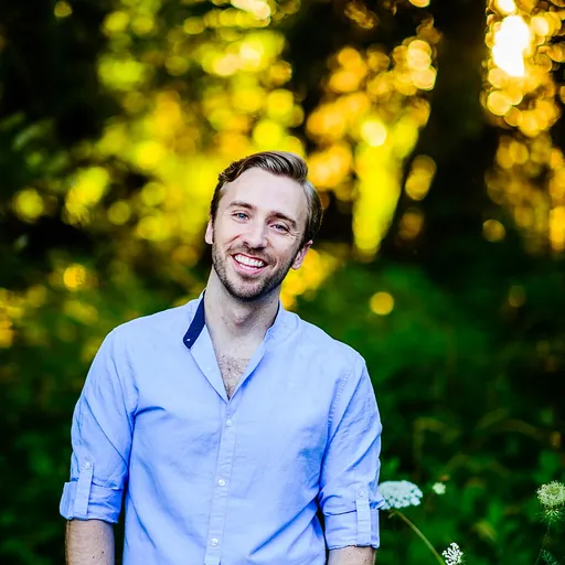 Portrait of Peter Hollens