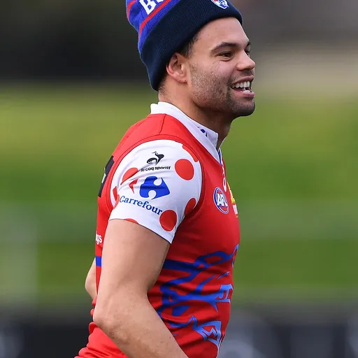 Portrait of Jason Johannisen