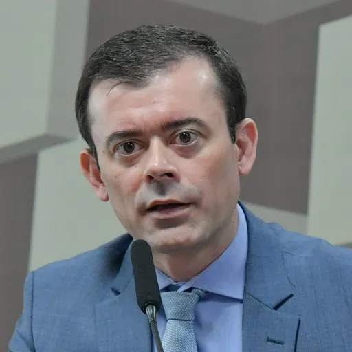Portrait of Rogério Ceron