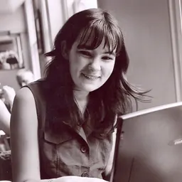 Portrait of Sally Nicholls
