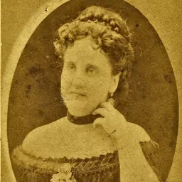 Portrait of Carmen Febres-Cordero de Ballén